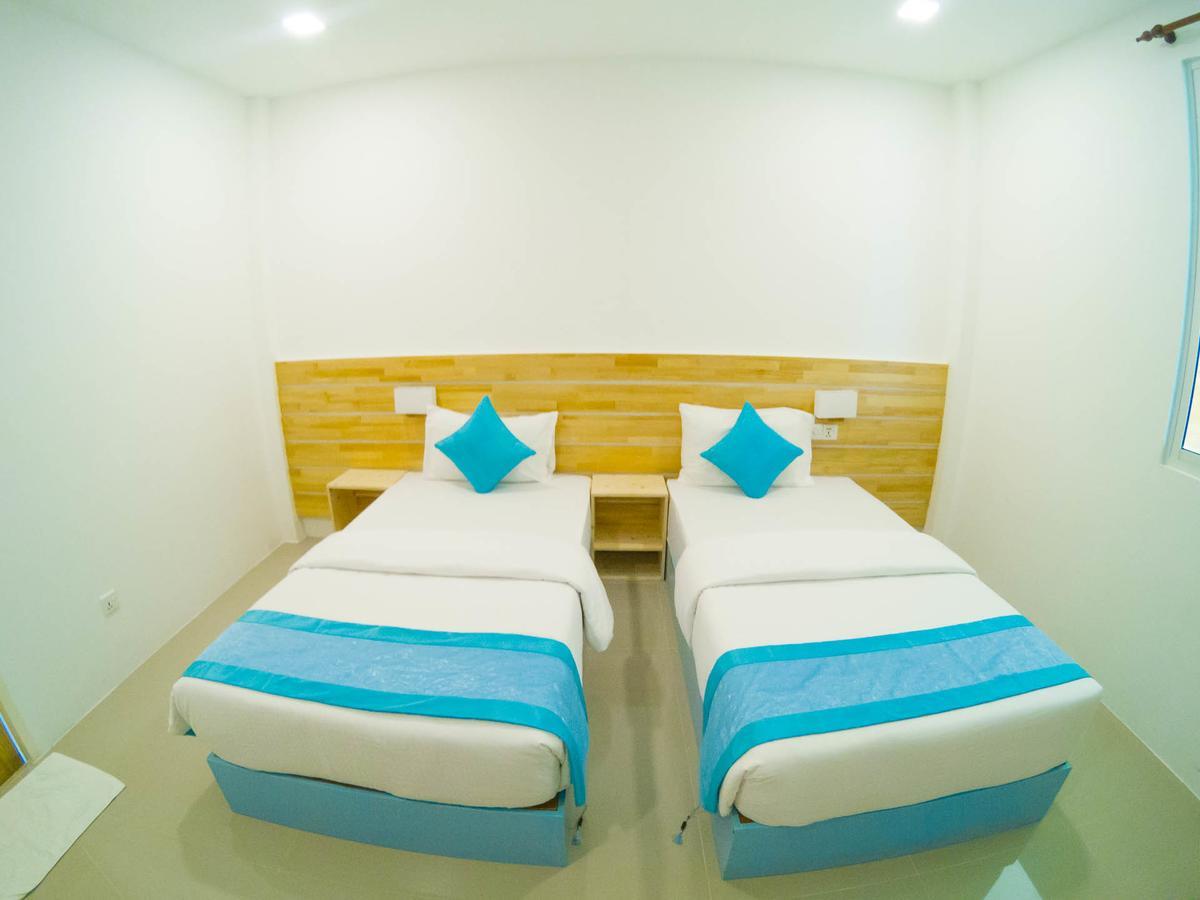 Kokaa Maafushi Hotel Exterior photo